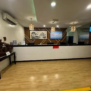 Hotel Alia Express Ferringhi